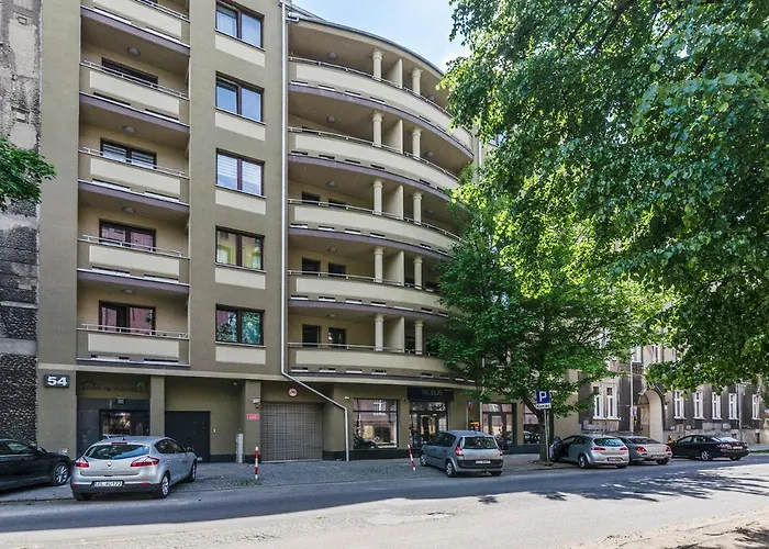 Wieckowskiego Apartment